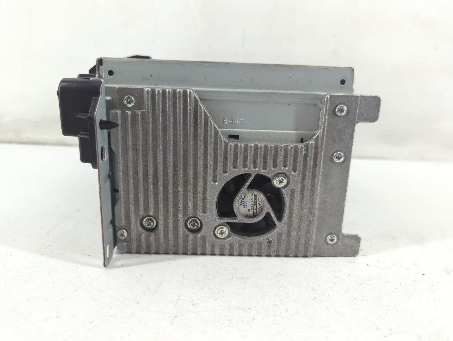 2011-2012 Dodge Journey Radio AM FM Cd Player Receiver Replacement P/N:P05091135AE Fits Fits 2011 2012 OEM Used Auto Parts -
