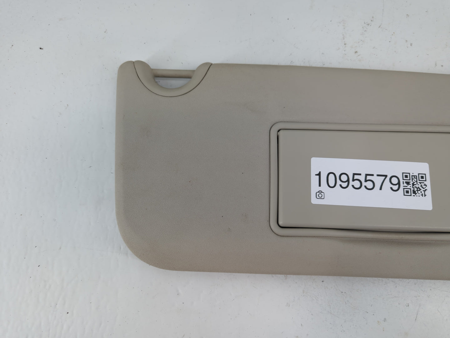 2011-2020 Dodge Journey Sun Visor Shade Replacement Passenger Right Mirror Fits OEM Used Auto Parts - Oemusedautoparts1.com