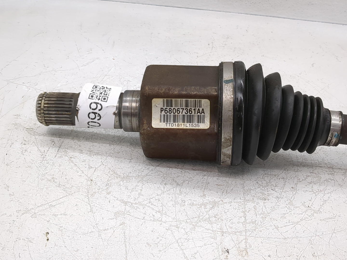 2011-2019 Dodge Journey Axle Shaft Front Passenger Cv C/v - Oemusedautoparts1.com