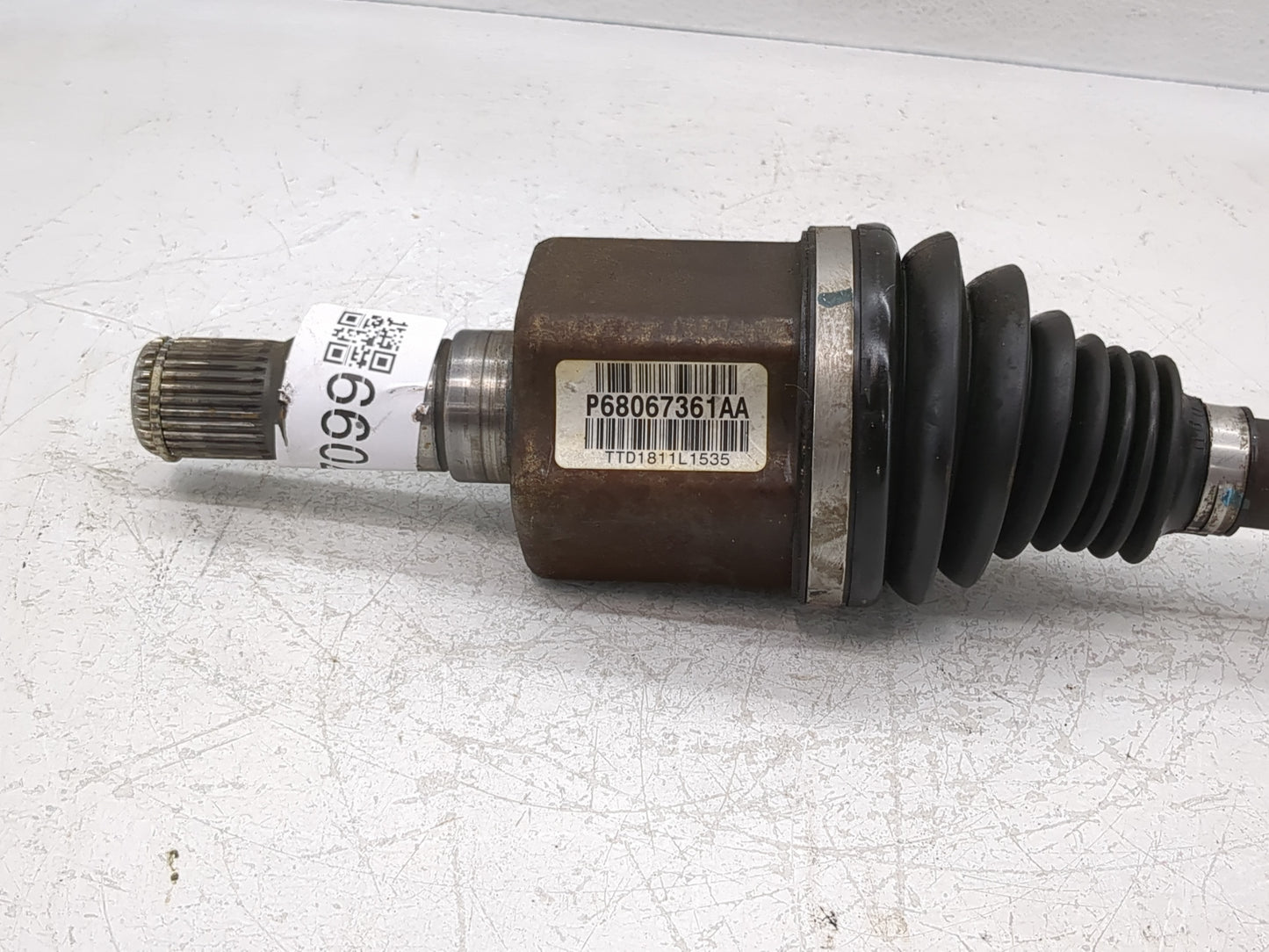 2011-2019 Dodge Journey Axle Shaft Front Passenger Cv C/v - Oemusedautoparts1.com