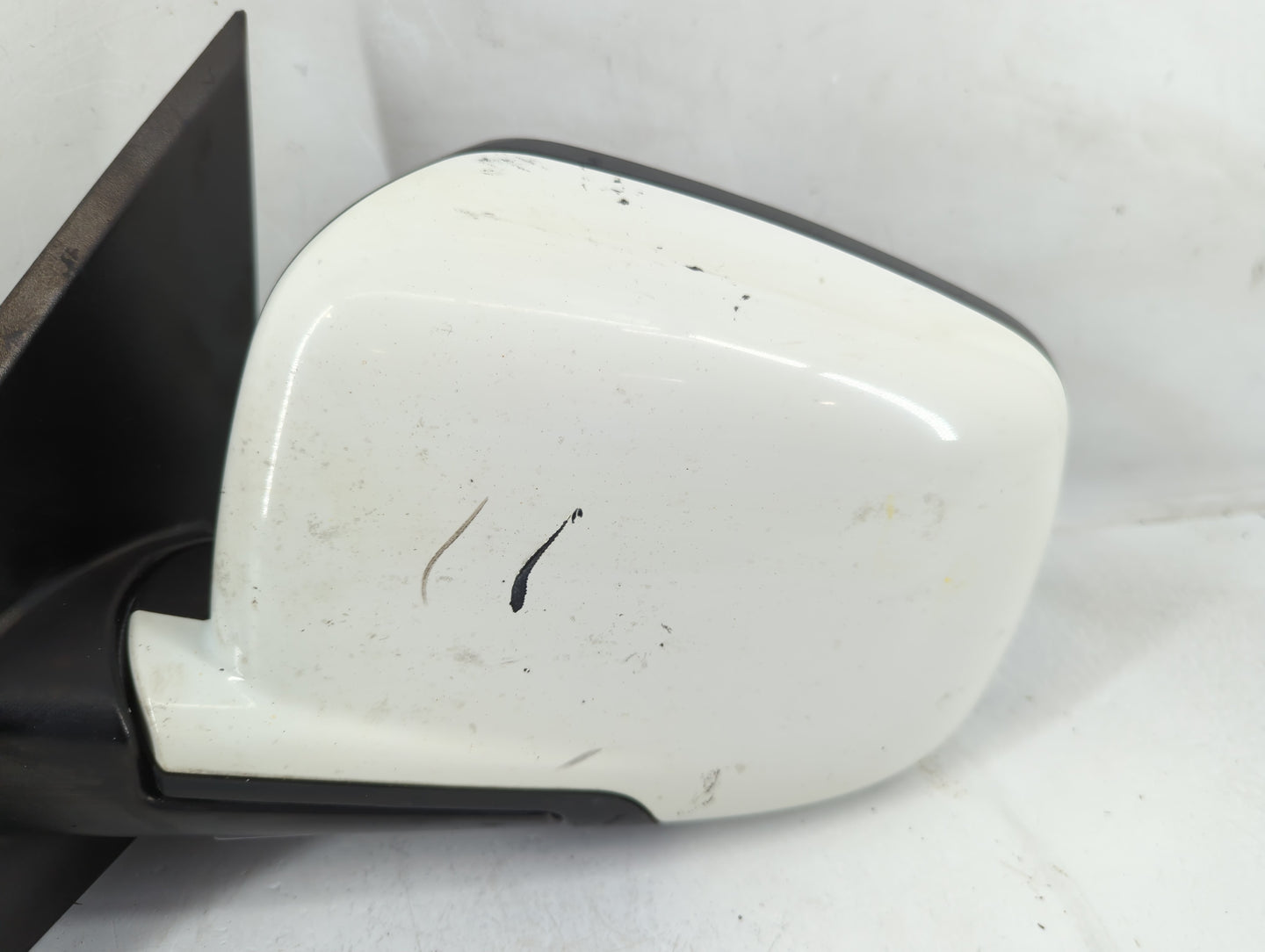 2011 Dodge Journey Side Mirror Replacement Driver Left View Door Mirror Fits OEM Used Auto Parts - Oemusedautoparts1.com