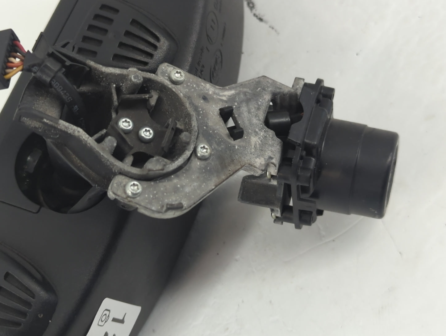 2011-2012 Dodge Journey Interior Rear View Mirror Replacement OEM P/N:E11026542 Fits Fits 2011 2012 OEM Used Auto Parts - Oe