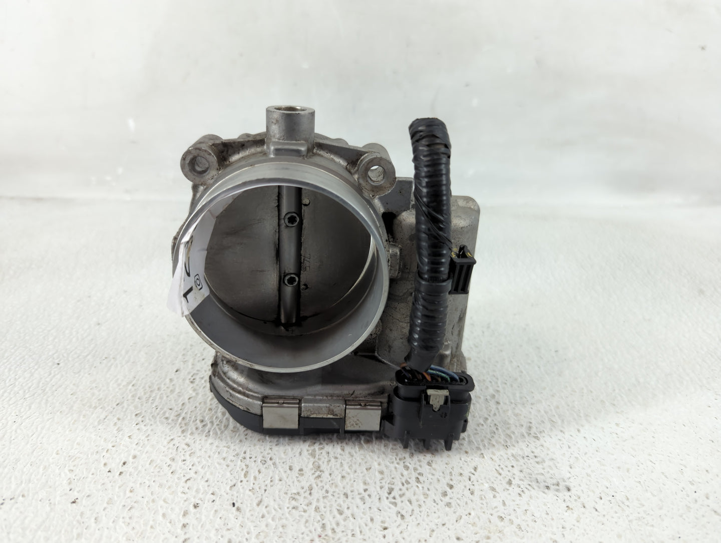 2011-2019 Dodge Journey Throttle Body Fits Fits 2011 2012 2013 2014 2015 2016 2017 2018 2019 2020 2021 2022 OEM Used Auto Pa