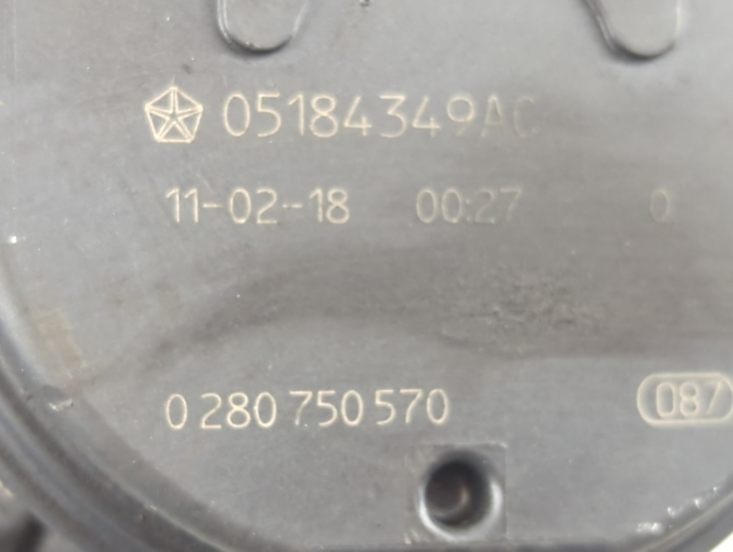 2011-2019 Dodge Journey Throttle Body Fits Fits 2011 2012 2013 2014 2015 2016 2017 2018 2019 2020 2021 2022 OEM Used Auto Pa