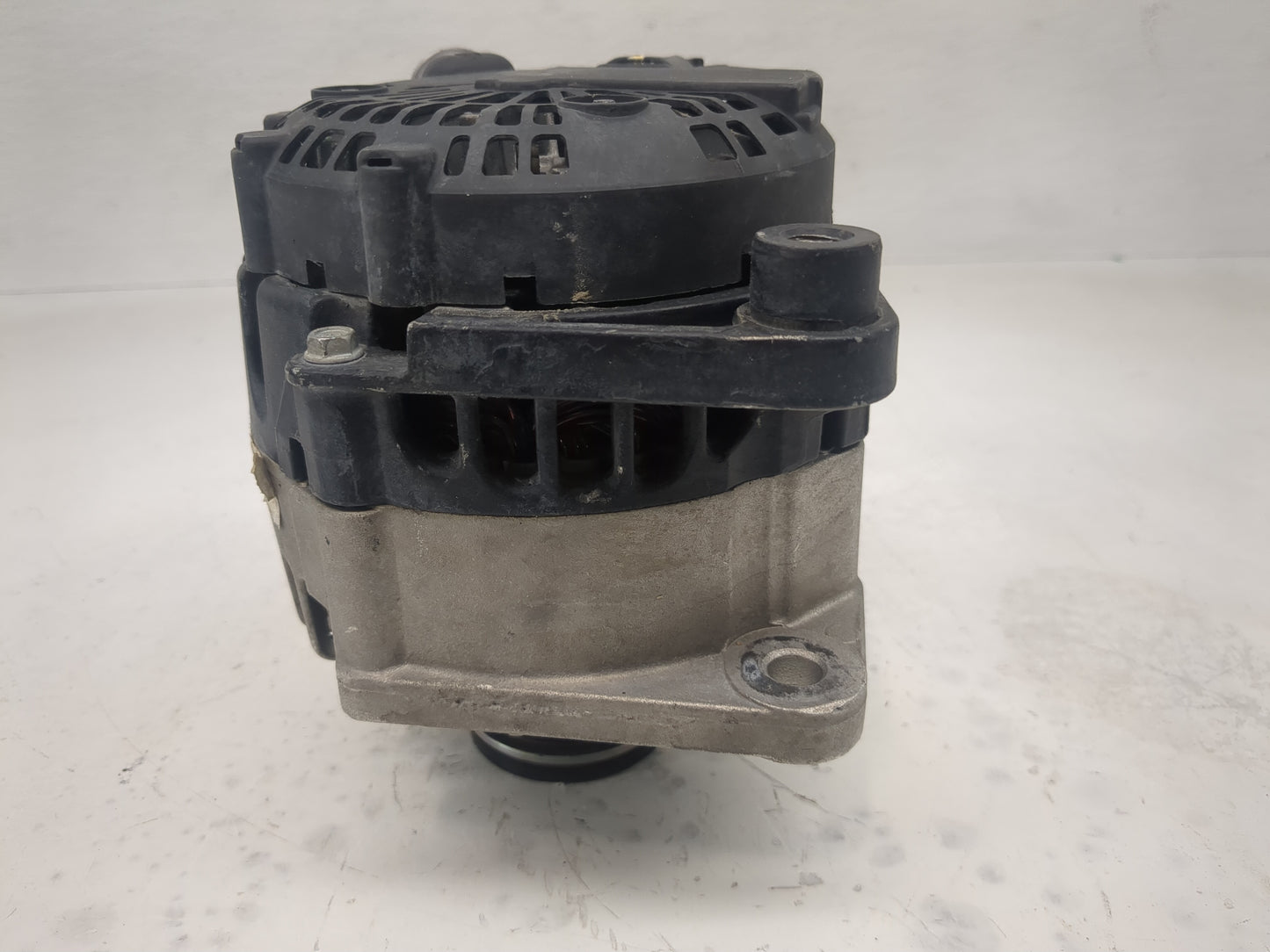 2011-2019 Dodge Journey Alternator Replacement Generator Charging Assembly Engine OEM Fits OEM Used Auto Parts - Oemusedauto