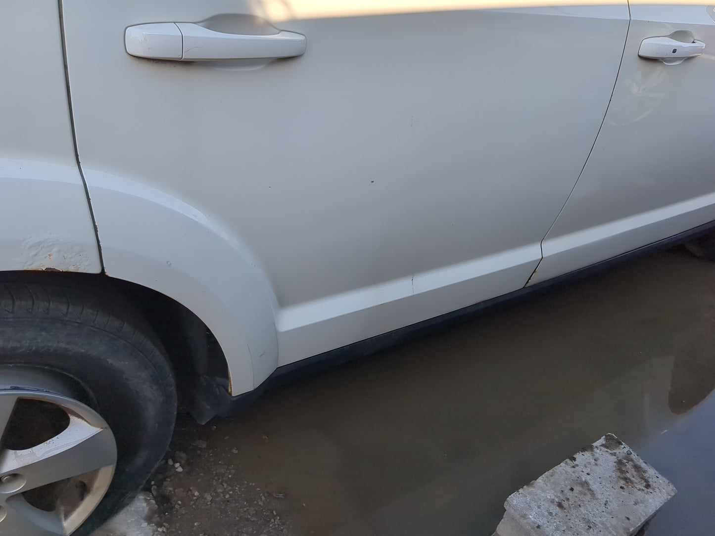 2011 Dodge Journey Passenger Rear Door Oem - Oemusedautoparts1.com