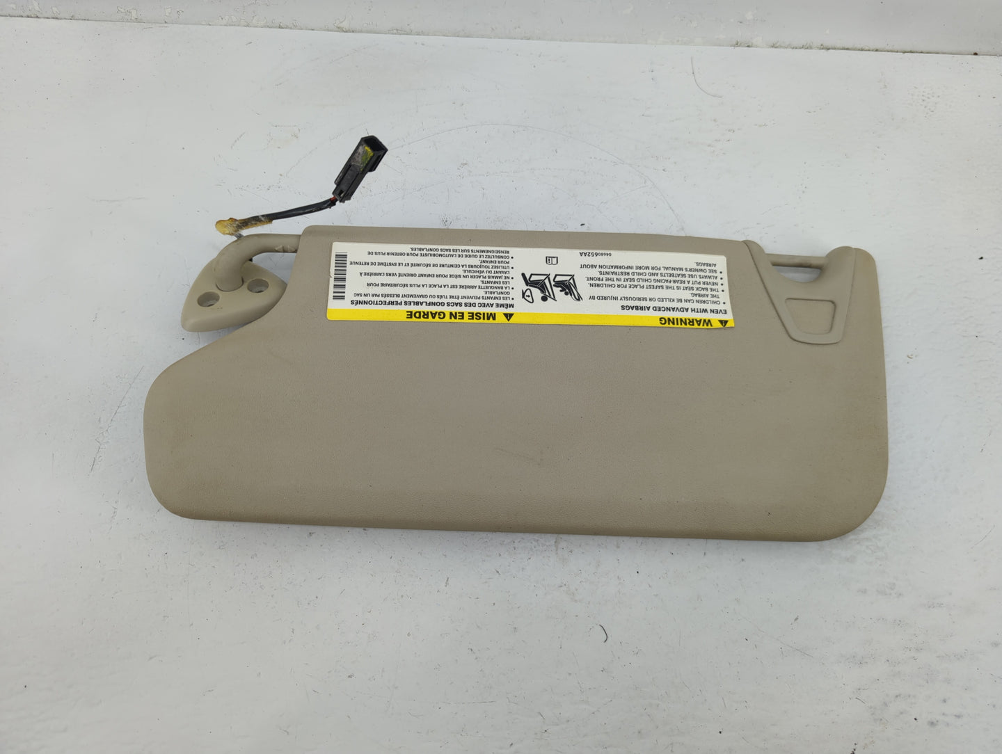 2011-2020 Dodge Journey Sun Visor Shade Replacement Passenger Right Mirror Fits OEM Used Auto Parts - Oemusedautoparts1.com
