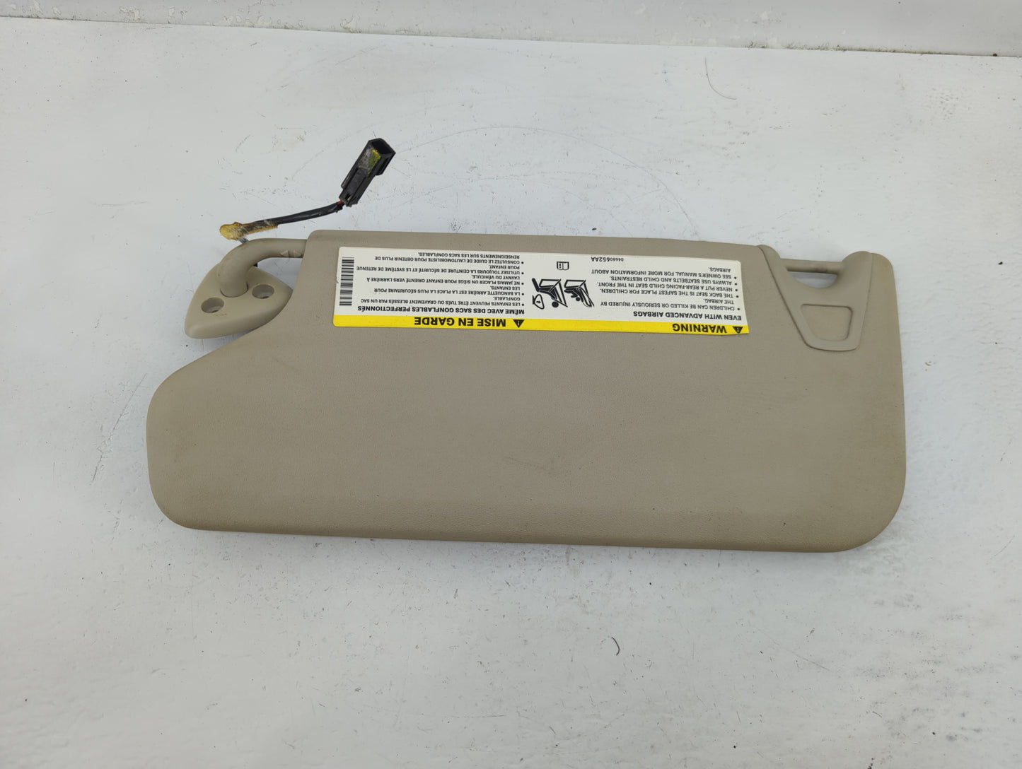 2011-2020 Dodge Journey Sun Visor Shade Replacement Passenger Right Mirror Fits OEM Used Auto Parts - Oemusedautoparts1.com