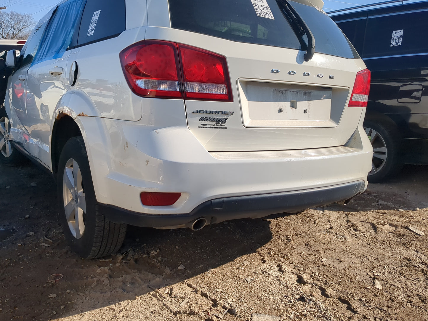 2011 Dodge Journey Rear Bumper Assembly Oem - Oemusedautoparts1.com