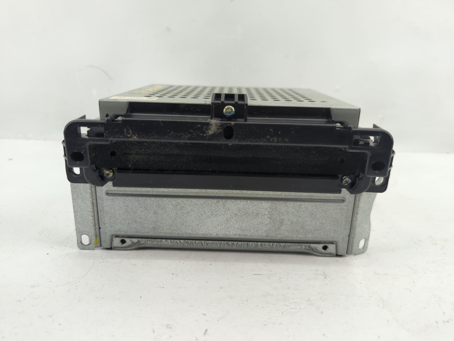 2011-2012 Dodge Journey Radio AM FM Cd Player Receiver Replacement Fits Fits 2011 2012 OEM Used Auto Parts - Oemusedautopart