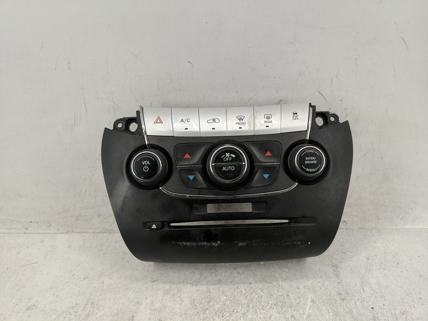 2011 Dodge Journey Climate Control Module Temperature AC/Heater Replacement Fits OEM Used Auto Parts - Oemusedautoparts1.com