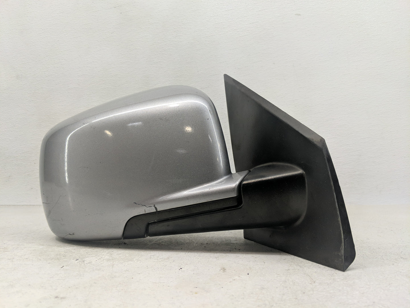 2011 Dodge Journey Side Mirror Replacement Passenger Right View Door Mirror Fits OEM Used Auto Parts - Oemusedautoparts1.com