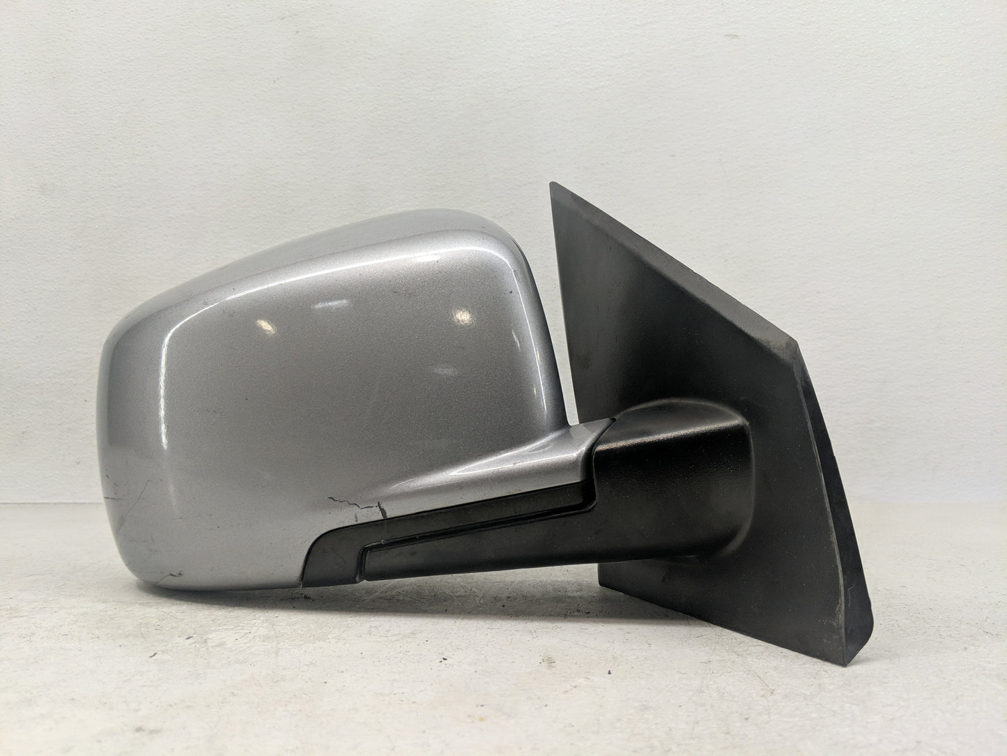 2011 Dodge Journey Side Mirror Replacement Passenger Right View Door Mirror Fits OEM Used Auto Parts - Oemusedautoparts1.com