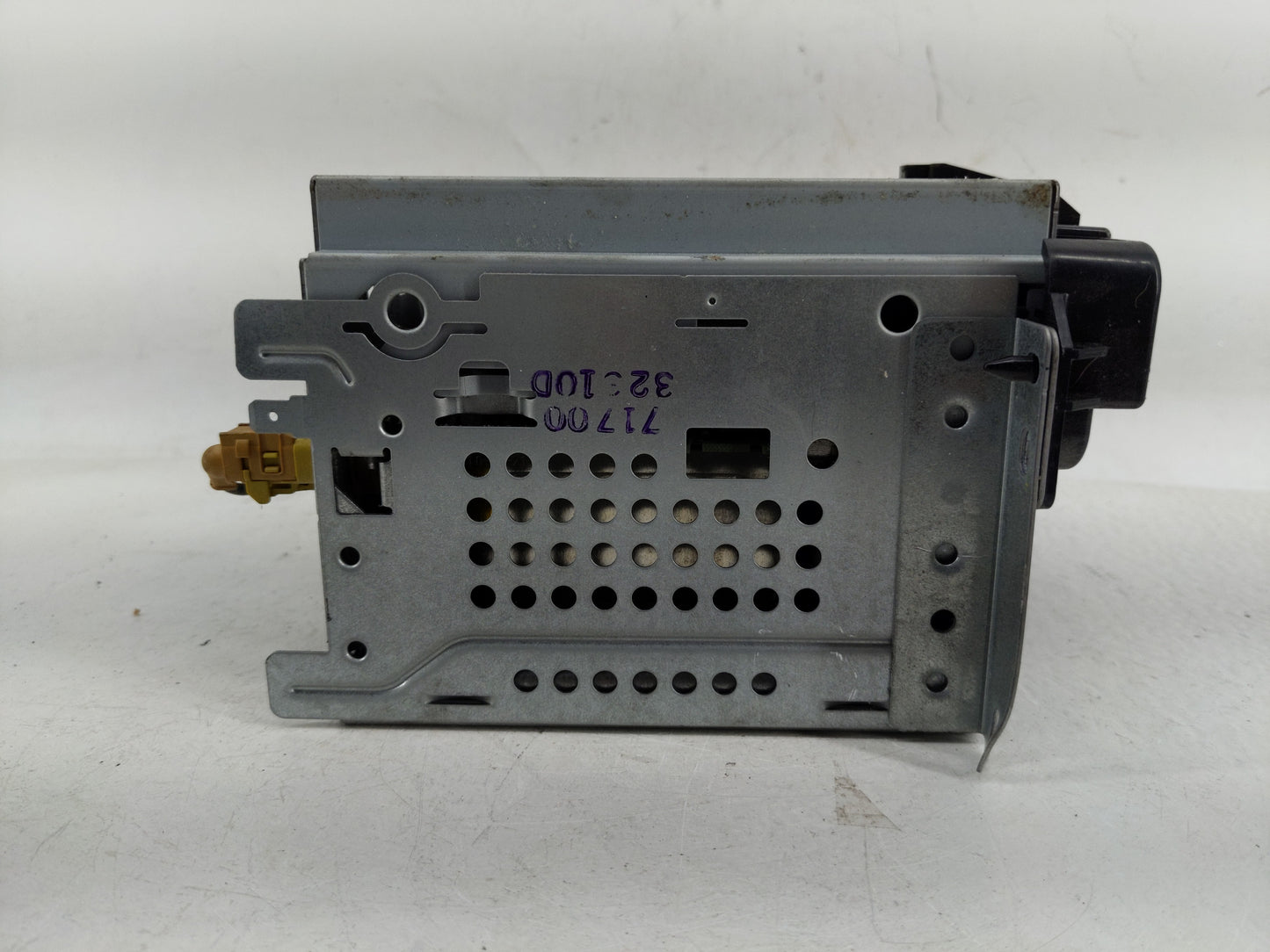 2011-2012 Dodge Journey Radio AM FM Cd Player Receiver Replacement P/N:P05064546AL Fits Fits 2011 2012 OEM Used Auto Parts -