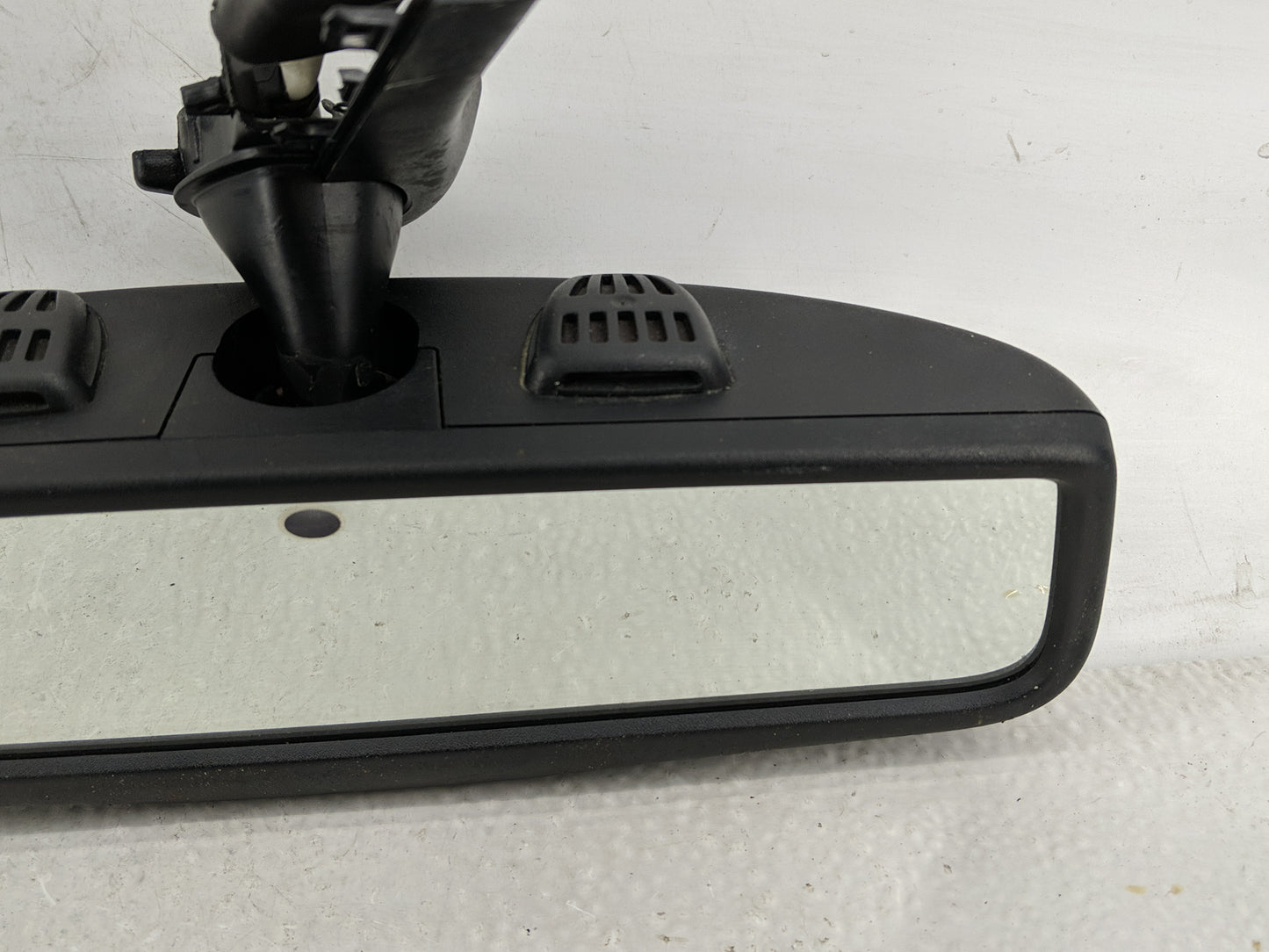 2011 Dodge Journey Interior Rear View Mirror Replacement OEM P/N:57010495AB Fits OEM Used Auto Parts - Oemusedautoparts1.com