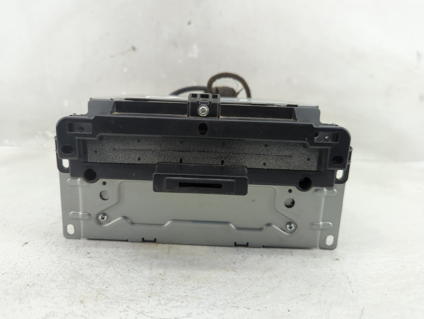 2011-2012 Dodge Journey Radio AM FM Cd Player Receiver Replacement P/N:05091035AG Fits Fits 2011 2012 OEM Used Auto Parts - 