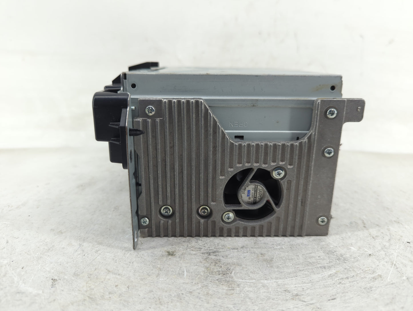 2011-2012 Dodge Journey Radio AM FM Cd Player Receiver Replacement P/N:P05091135 Fits Fits 2011 2012 OEM Used Auto Parts - O