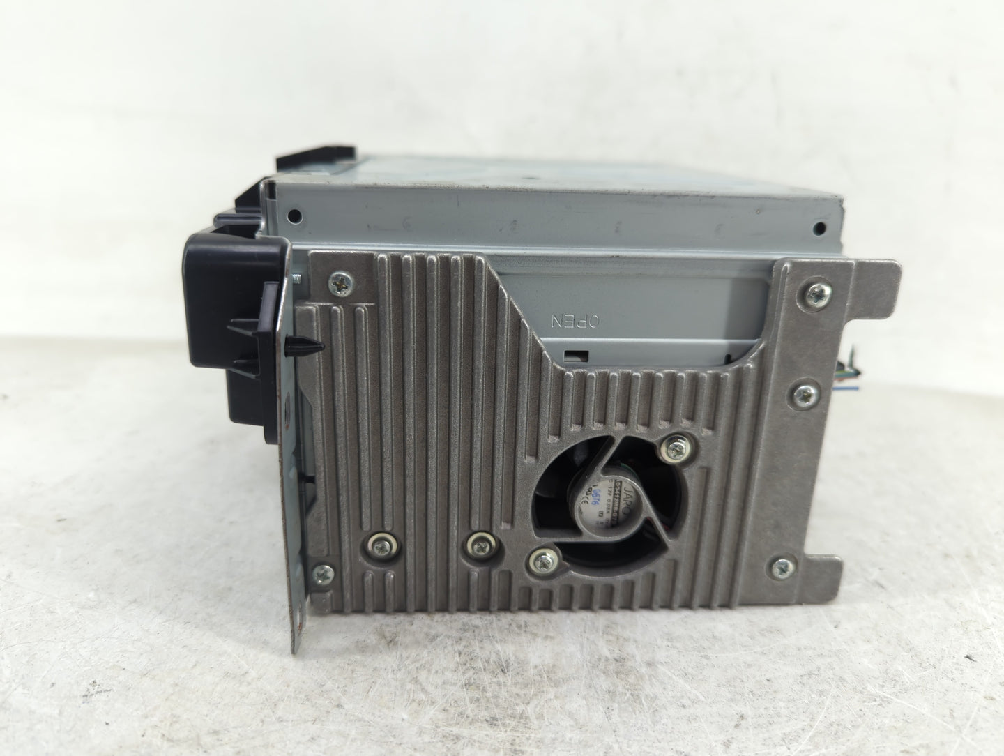 2011-2012 Dodge Journey Radio AM FM Cd Player Receiver Replacement P/N:P05091135AE Fits Fits 2011 2012 OEM Used Auto Parts -