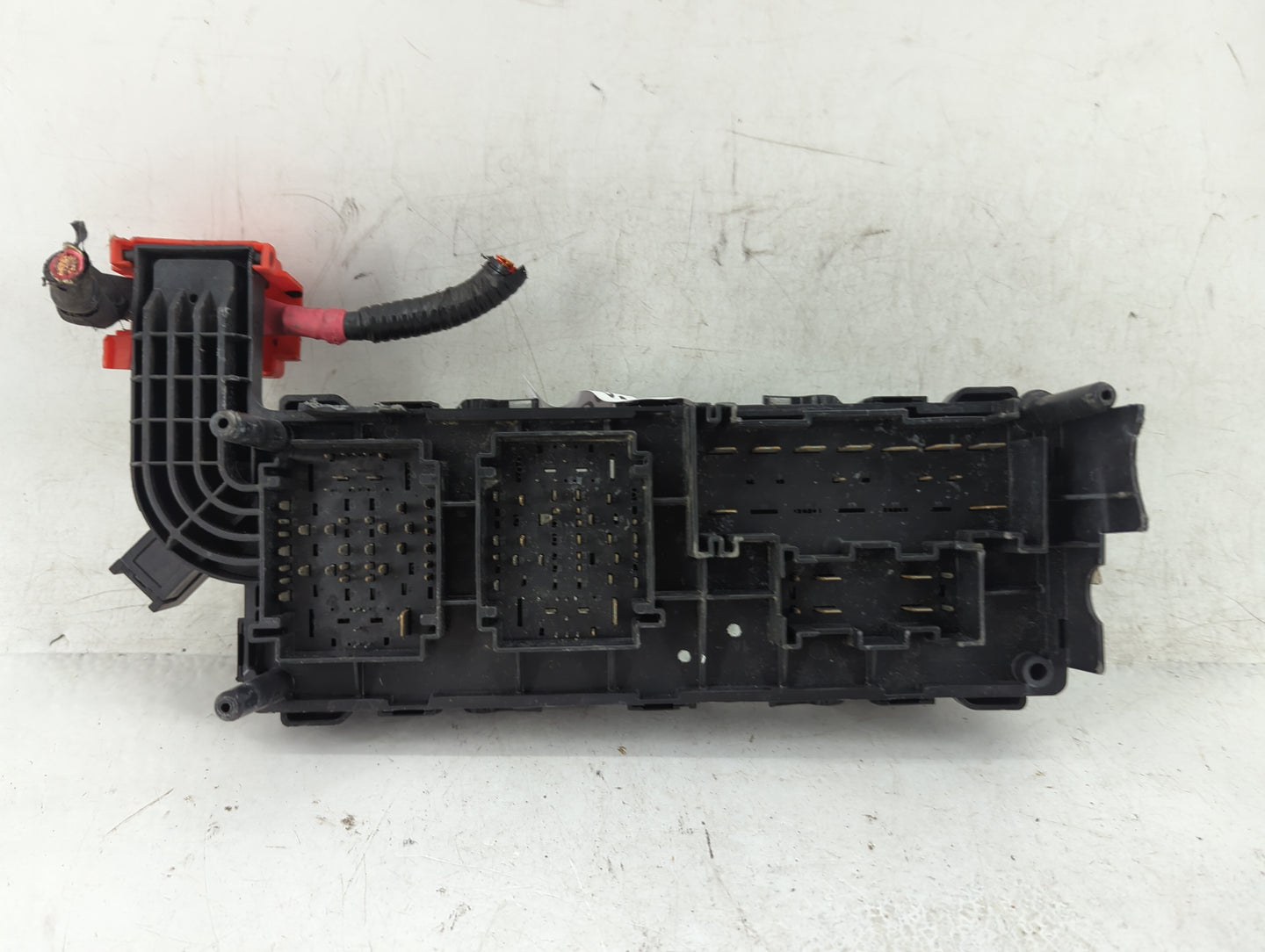 2011-2011 Dodge Journey Fusebox Fuse Box Relay Module Tipm 68143317ae - Oemusedautoparts1.com