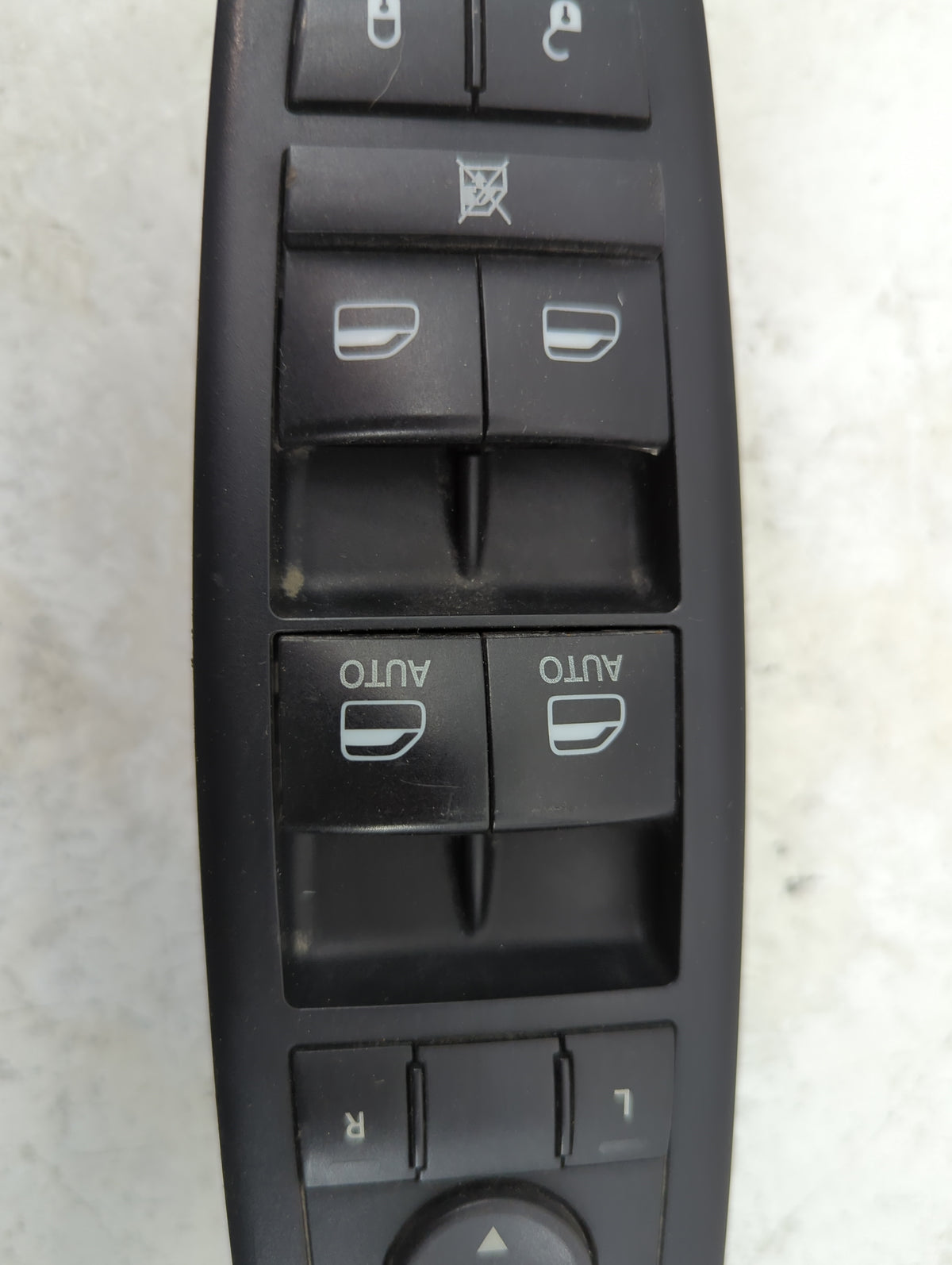 2011 Dodge Journey Master Power Window Switch Replacement Driver Side Left P/N:68139805AB Fits OEM Used Auto Parts - Oemused
