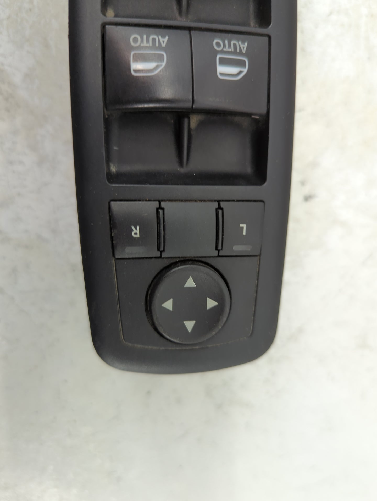2011 Dodge Journey Master Power Window Switch Replacement Driver Side Left P/N:68139805AB Fits OEM Used Auto Parts - Oemused