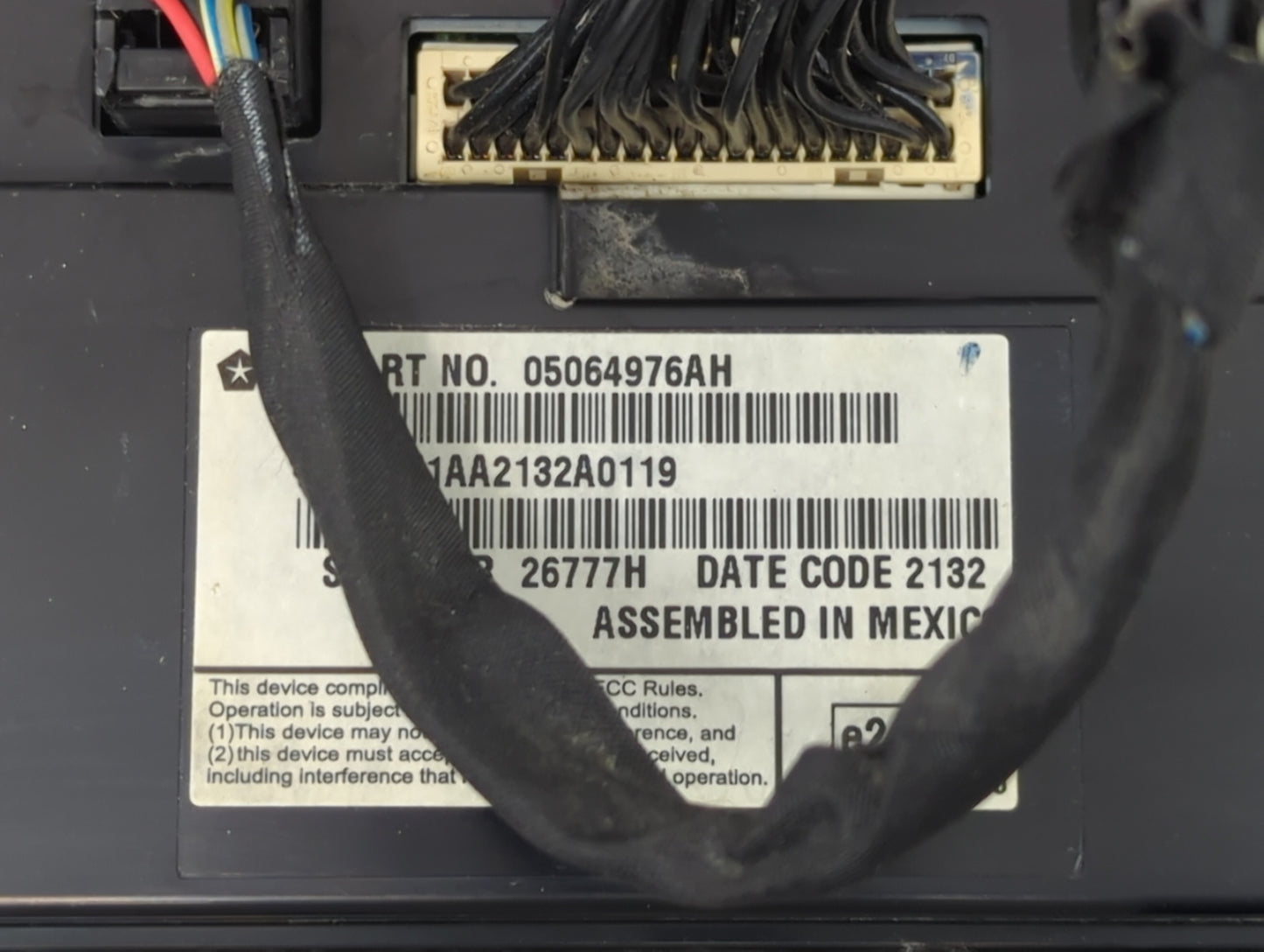 2011-2012 Dodge Journey Radio AM FM Cd Player Receiver Replacement P/N:05064976AH Fits Fits 2011 2012 OEM Used Auto Parts - 