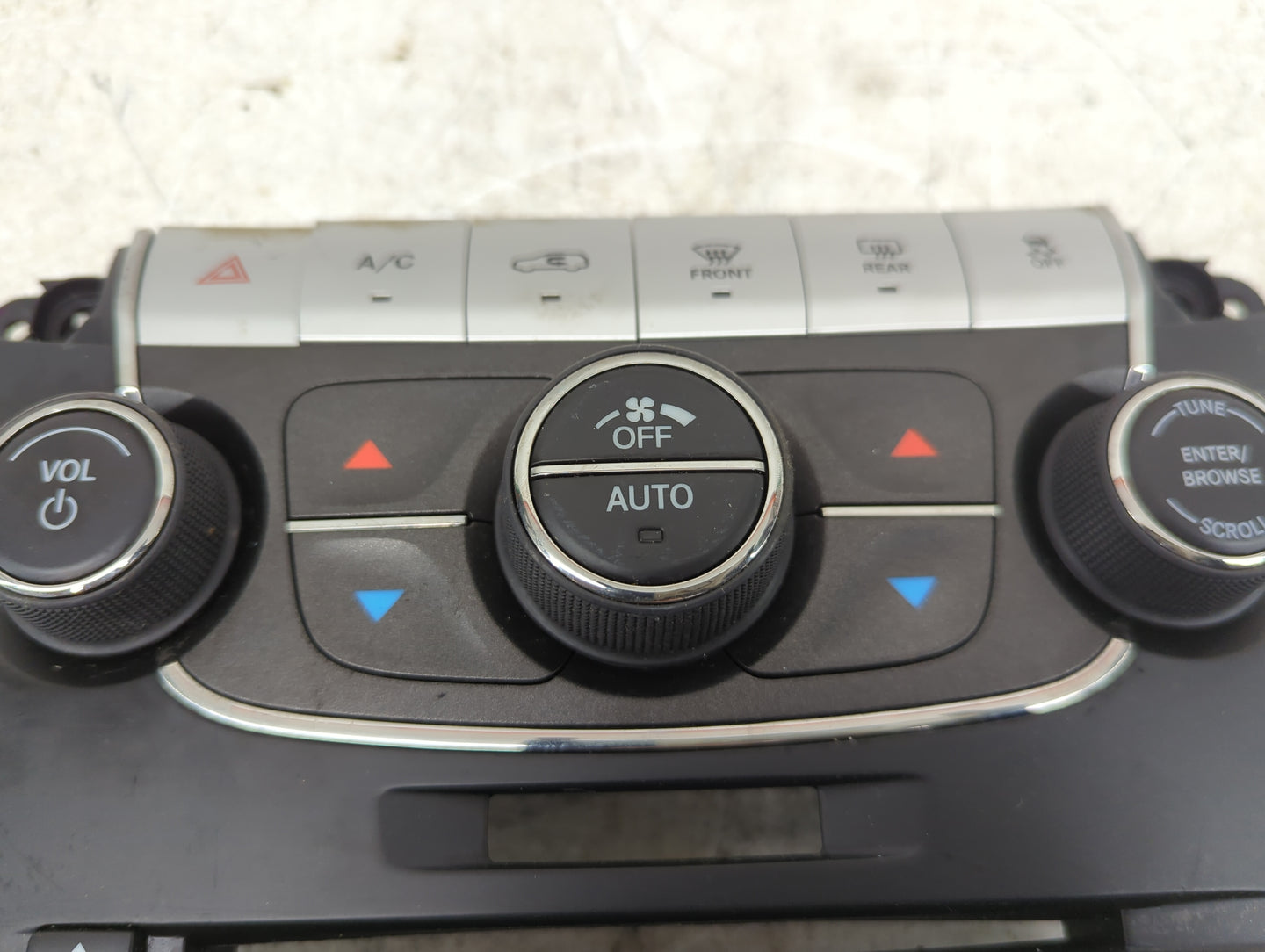 2011-2017 Dodge Journey Climate Control Module Temperature AC/Heater Replacement P/N:1RK591X9AD Fits OEM Used Auto Parts - O