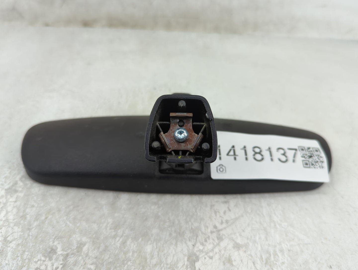 2011 Dodge Journey Interior Rear View Mirror Replacement OEM P/N:A048070 Fits OEM Used Auto Parts - Oemusedautoparts1.com