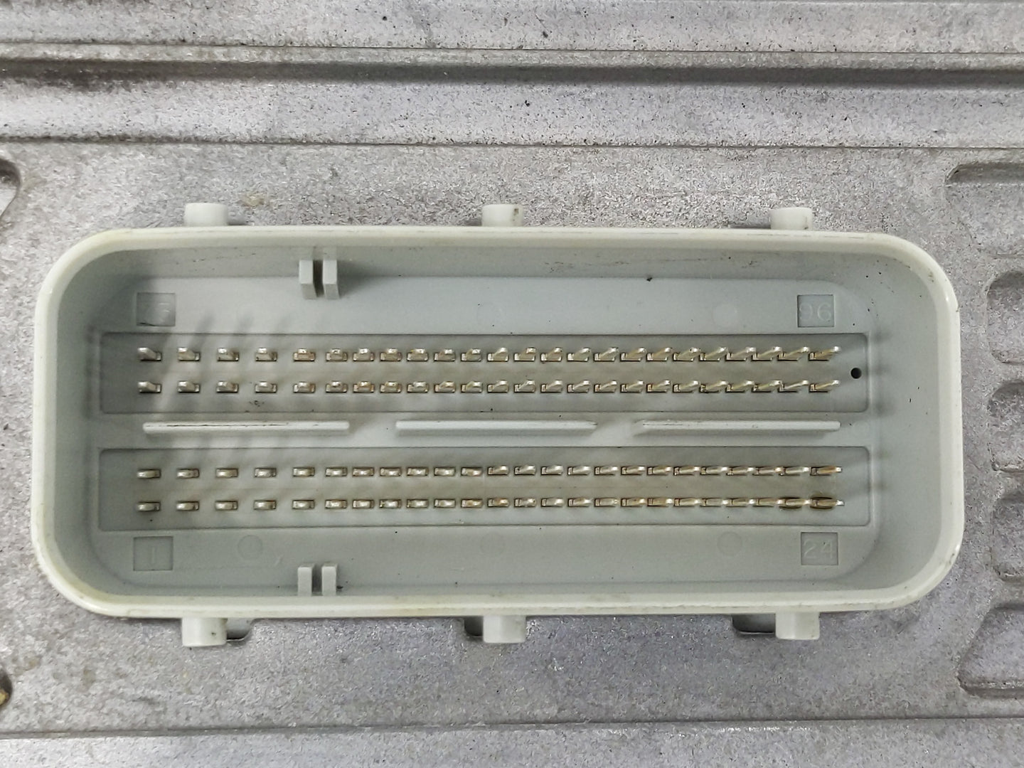 2011-2012 Dodge Journey PCM Engine Control Computer ECU ECM PCU OEM P/N:P05150618AB Fits Fits 2011 2012 OEM Used Auto Parts 