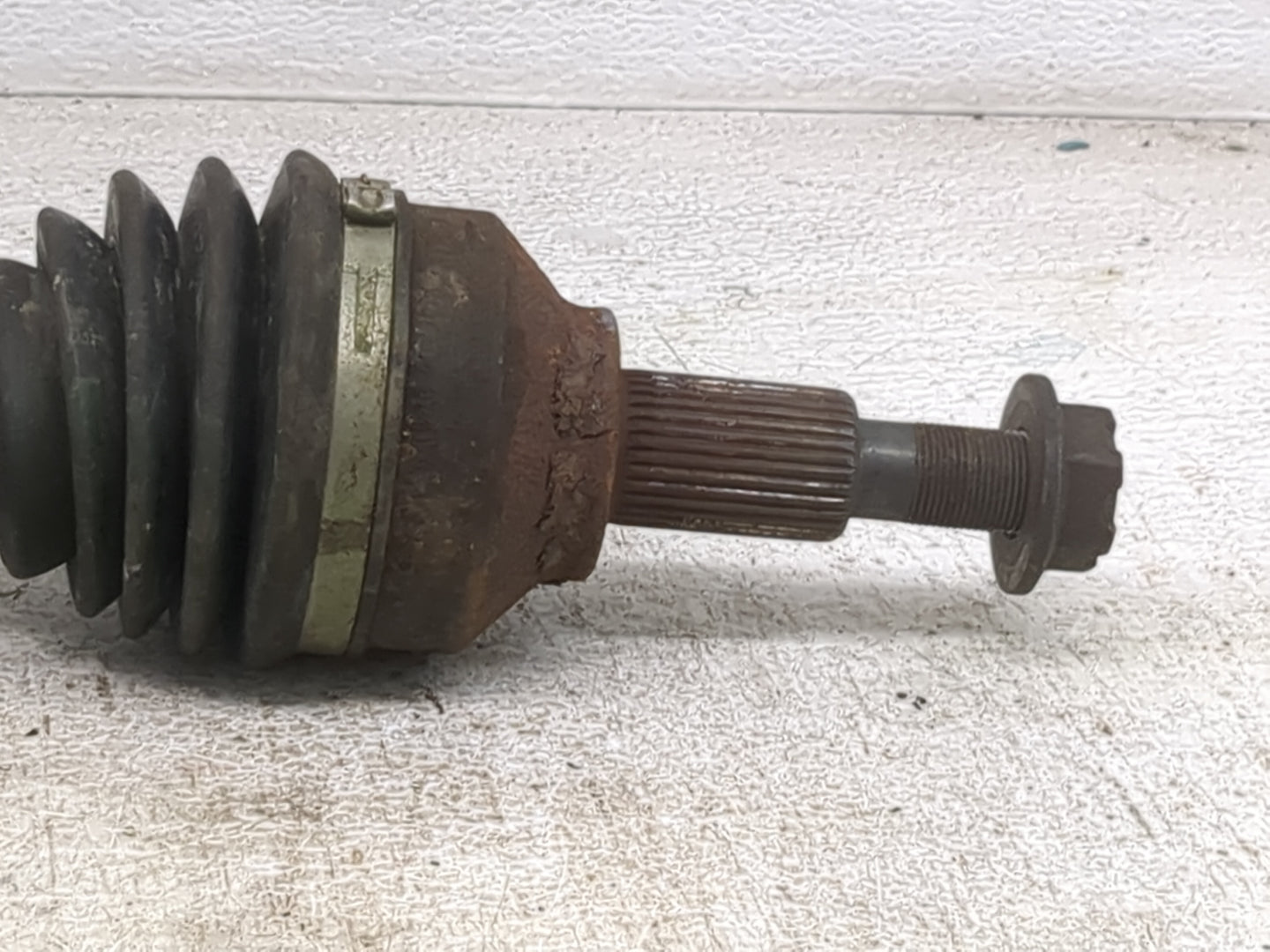 2011 Dodge Journey Axle Shaft Rear Driver Cv C/v - Oemusedautoparts1.com