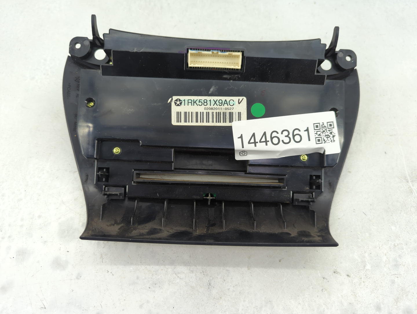 2011-2017 Dodge Journey Climate Control Module Temperature AC/Heater Replacement P/N:1RK581X9AC Fits OEM Used Auto Parts - O
