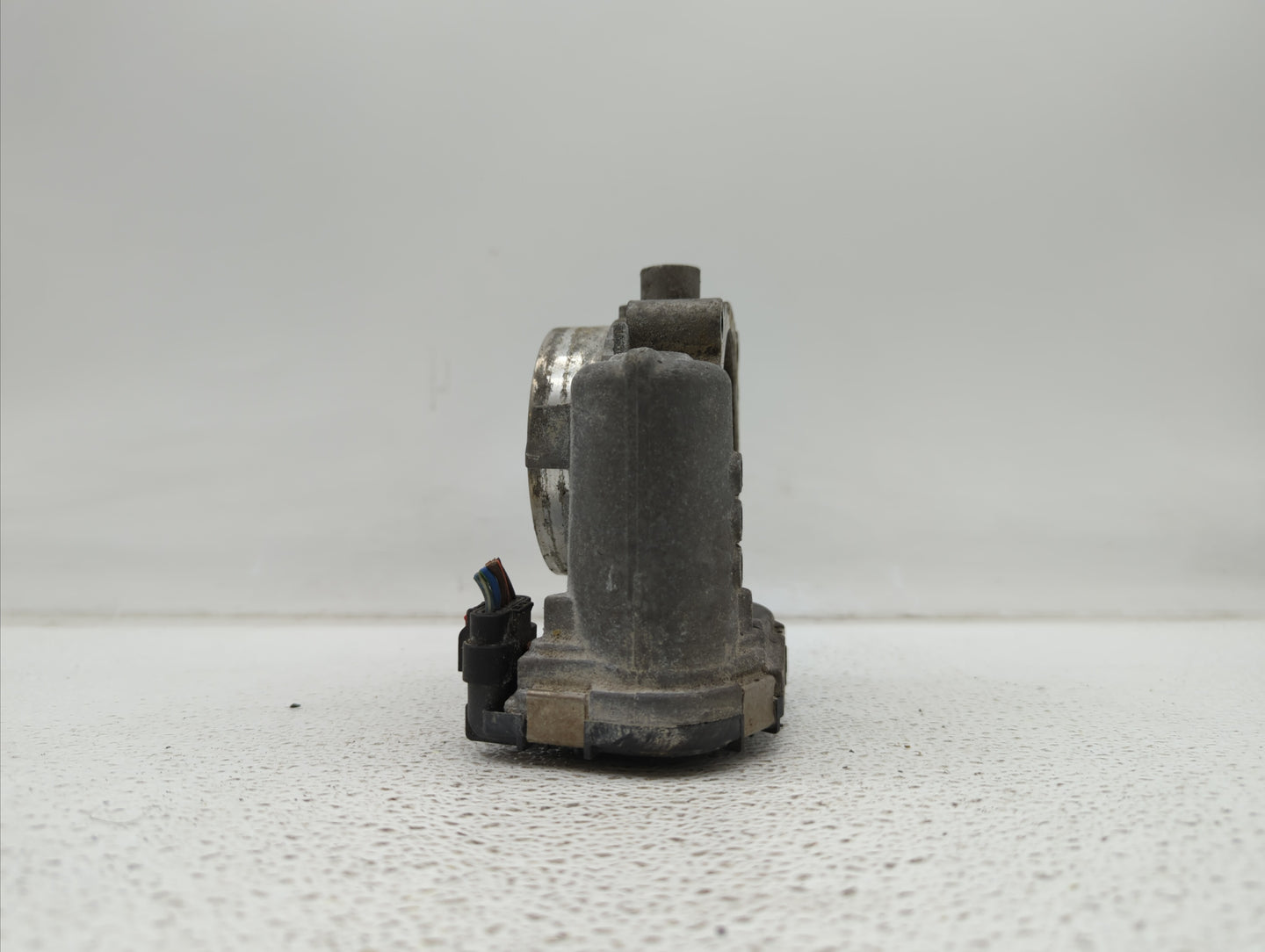 2011-2017 Dodge Journey Throttle Body P/N:05184349AC 05184349AE, 05184349AF Fits Fits 2011 2012 2013 2014 2015 2016 2017 201