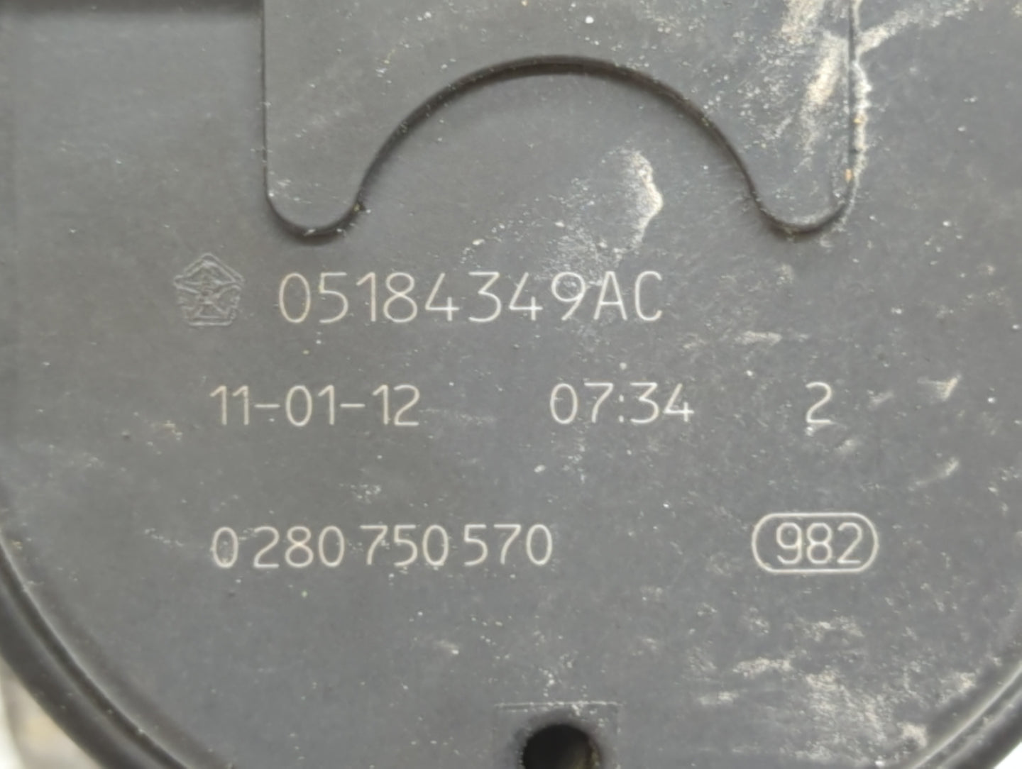 2011-2017 Dodge Journey Throttle Body P/N:05184349AC 05184349AE, 05184349AF Fits Fits 2011 2012 2013 2014 2015 2016 2017 201