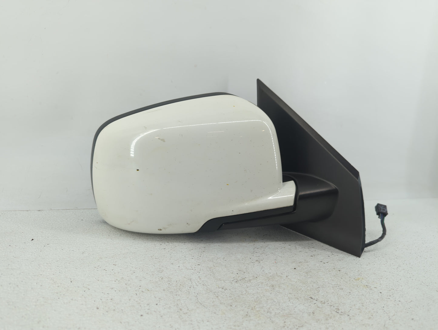 2011 Dodge Journey Passenger Side View Mirror - Right Door Mirror OEM Used - Oemusedautoparts1.com