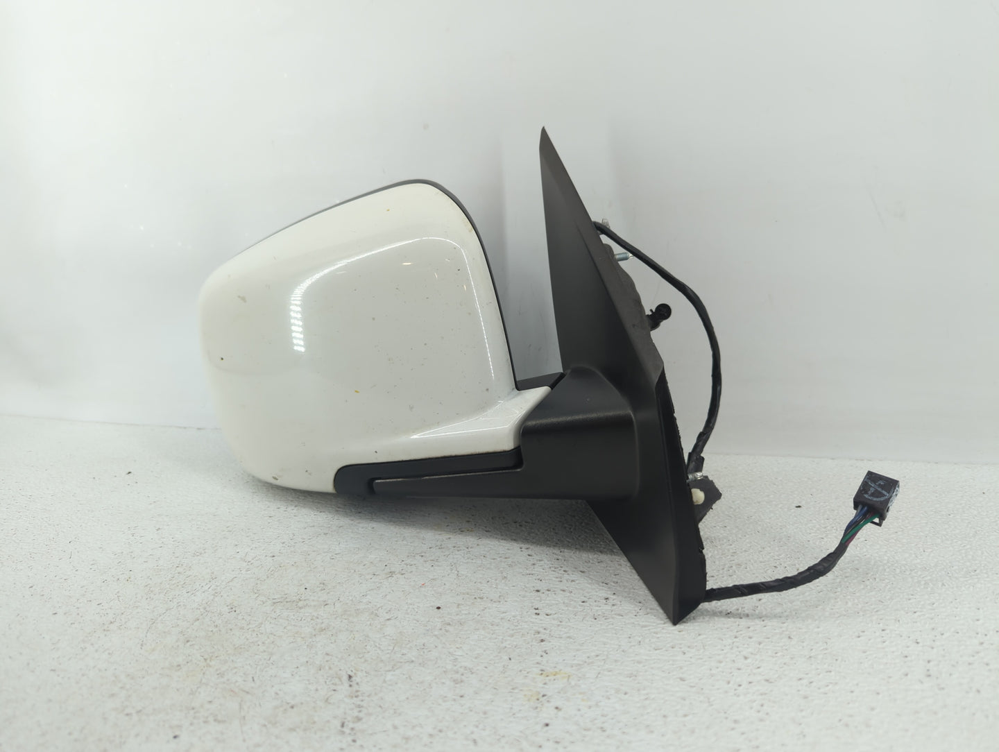 2011 Dodge Journey Passenger Side View Mirror - Right Door Mirror OEM Used - Oemusedautoparts1.com