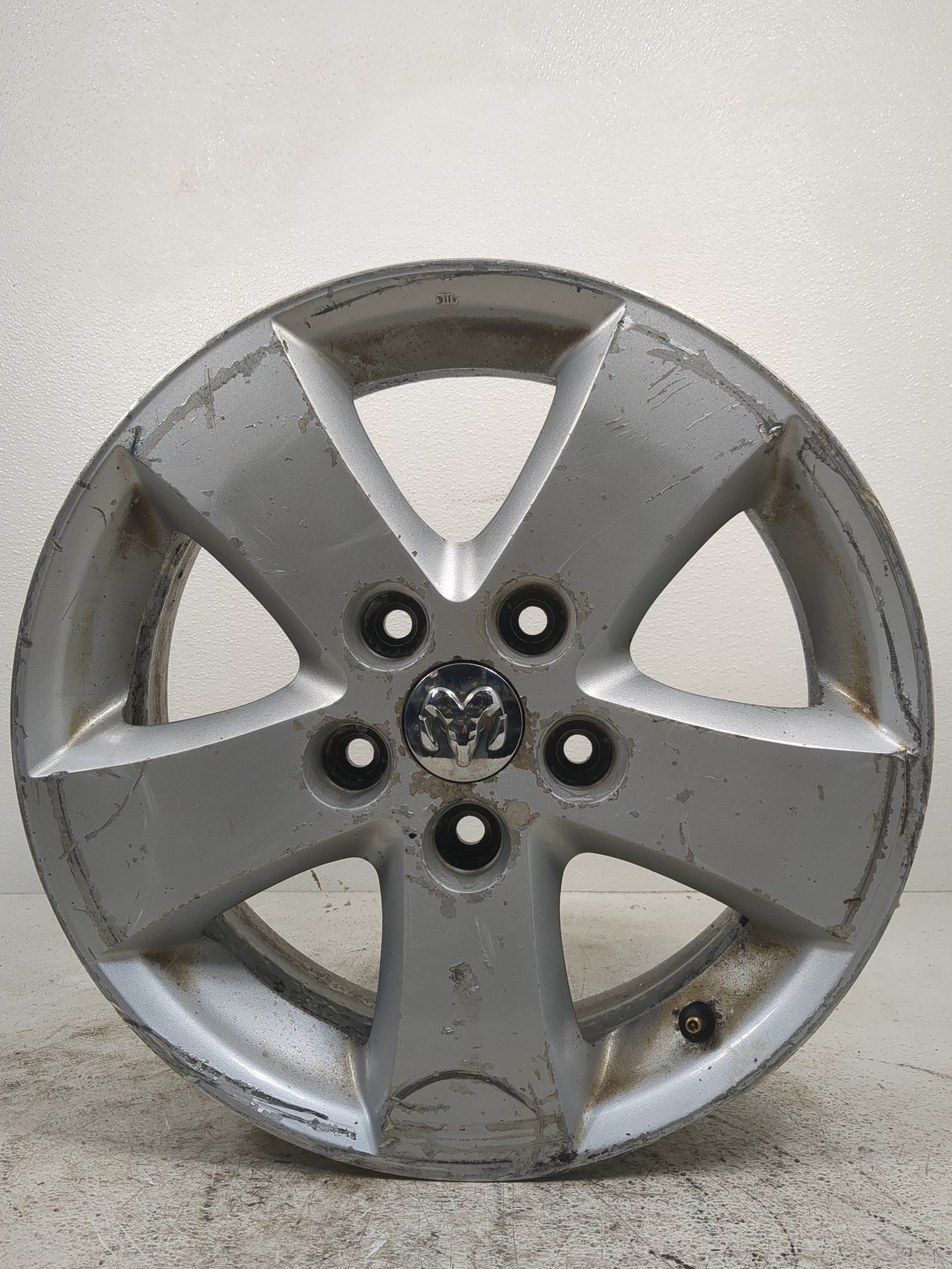 2011-2019 Dodge Journey Oem Wheel Rim Silver - Oemusedautoparts1.com