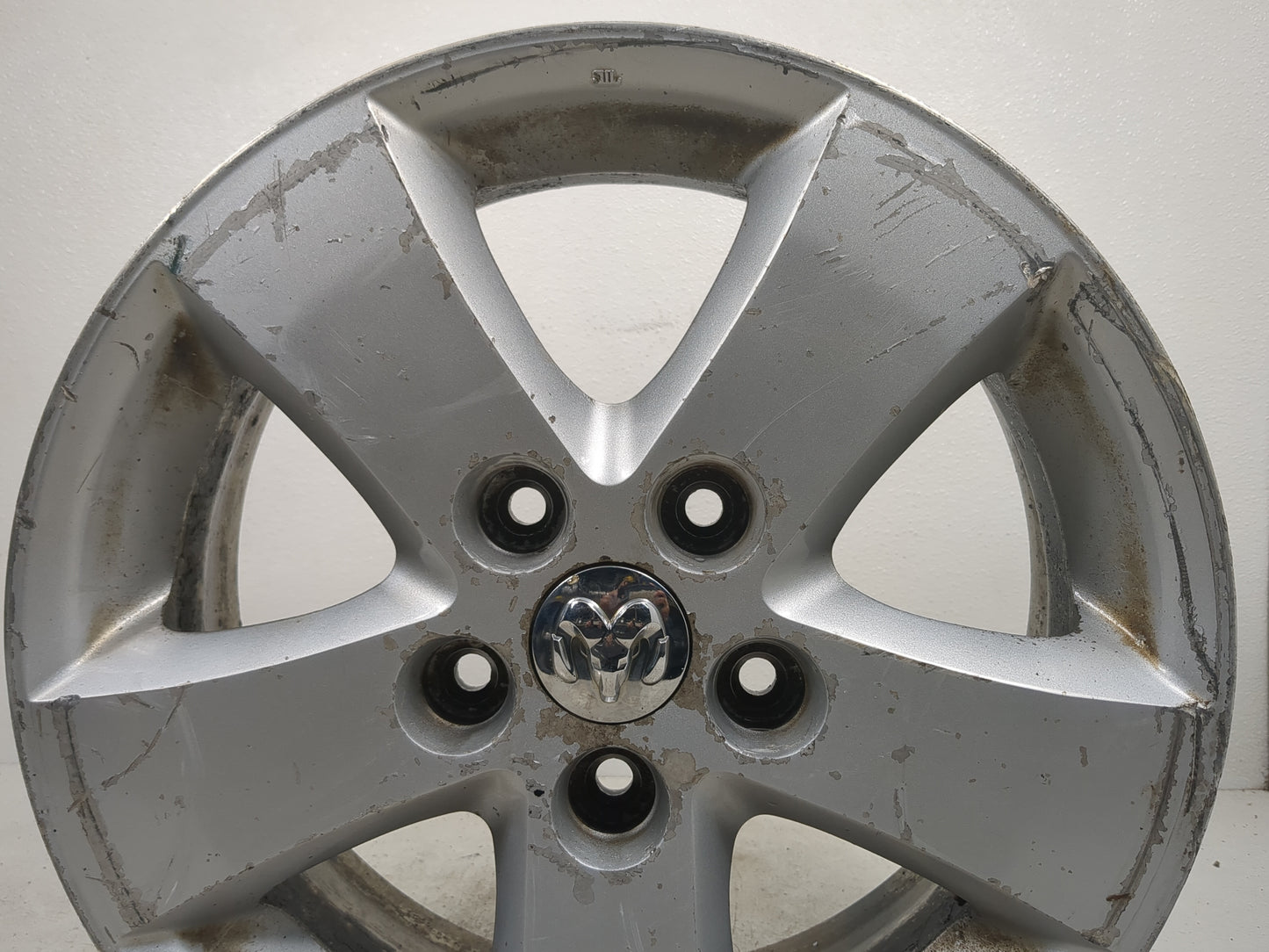 2011-2019 Dodge Journey Oem Wheel Rim Silver - Oemusedautoparts1.com