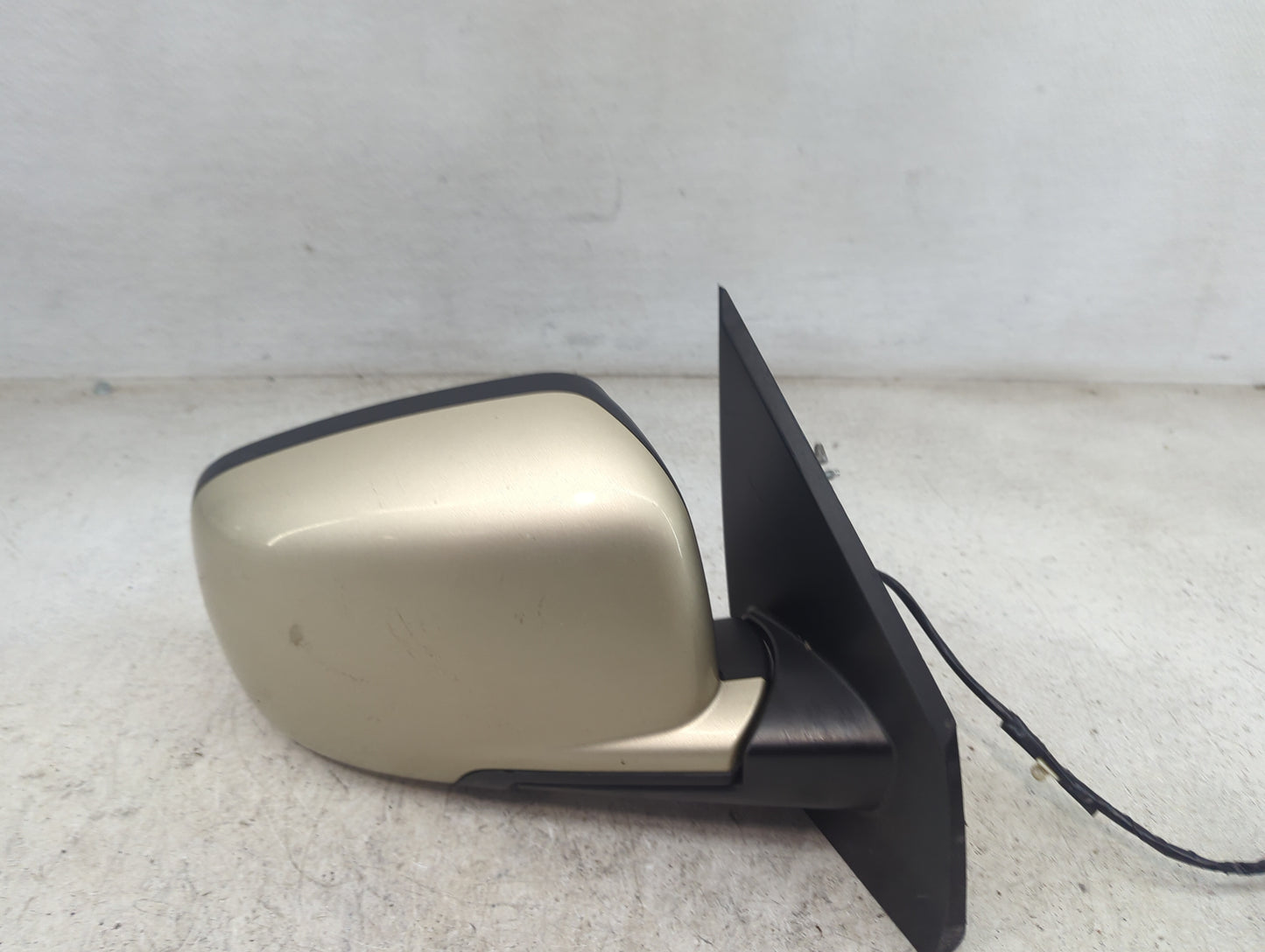 2011 Dodge Journey Passenger Side View Mirror - Right Door Mirror OEM Used - Oemusedautoparts1.com