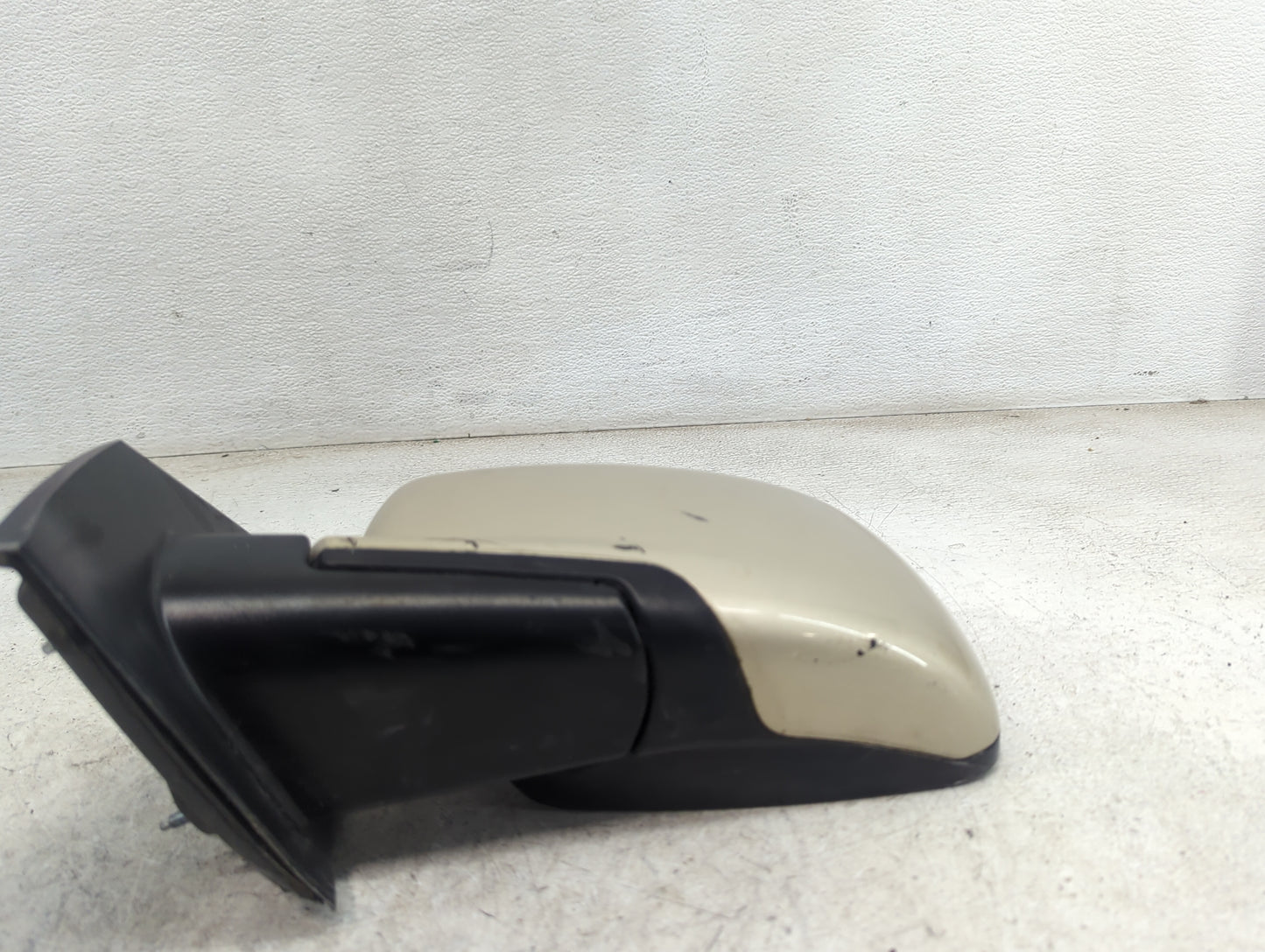 2011 Dodge Journey Driver Side View Mirror - Left Door Mirror OEM Used - Oemusedautoparts1.com