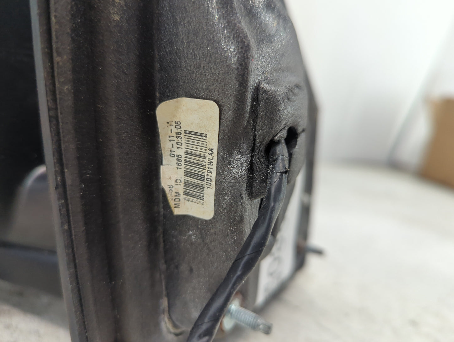 2011 Dodge Journey Driver Side View Mirror - Left Door Mirror OEM Used - Oemusedautoparts1.com