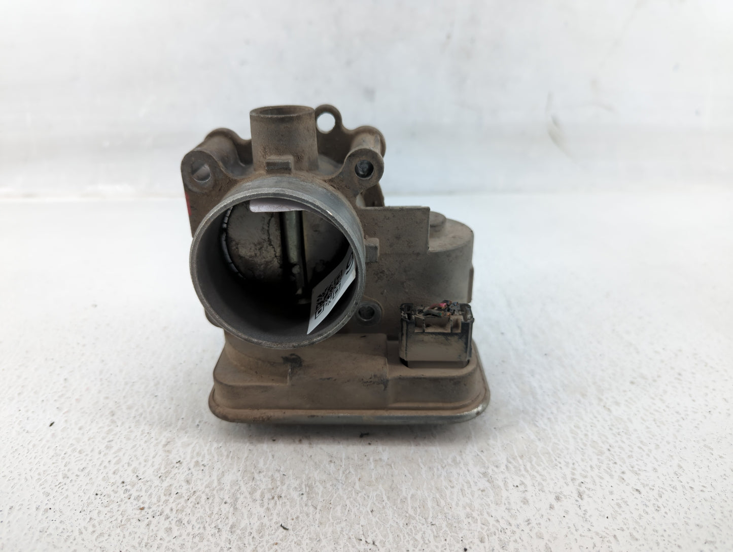 2009-2018 Dodge Journey Throttle Body Fits Fits 2007 2008 2009 2010 2011 2012 2013 2014 2015 2016 2017 2018 OEM Used Auto Pa