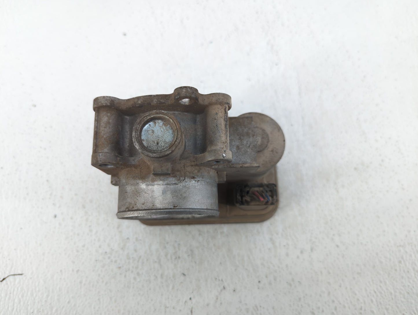 2009-2018 Dodge Journey Throttle Body Fits Fits 2007 2008 2009 2010 2011 2012 2013 2014 2015 2016 2017 2018 OEM Used Auto Pa