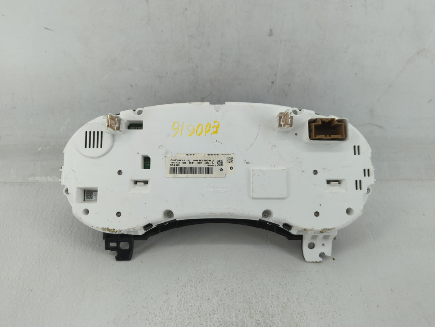 2011 Dodge Journey Instrument Cluster Speedometer Gauges P/N:56046269AJ Fits OEM Used Auto Parts - Oemusedautoparts1.com