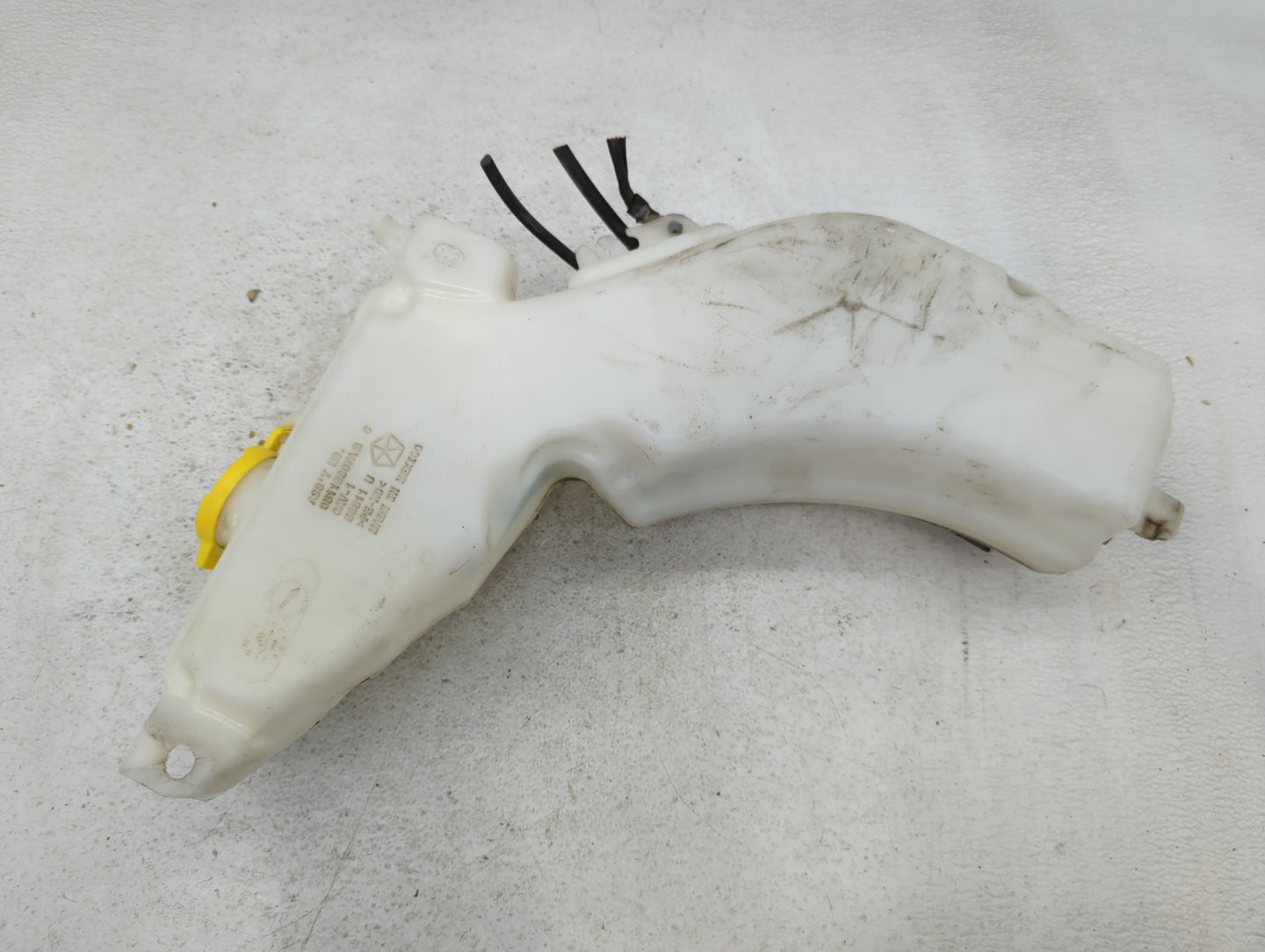 2011 Dodge Journey Windshield Washer Fluid Reservoir Bottle Oem - Oemusedautoparts1.com