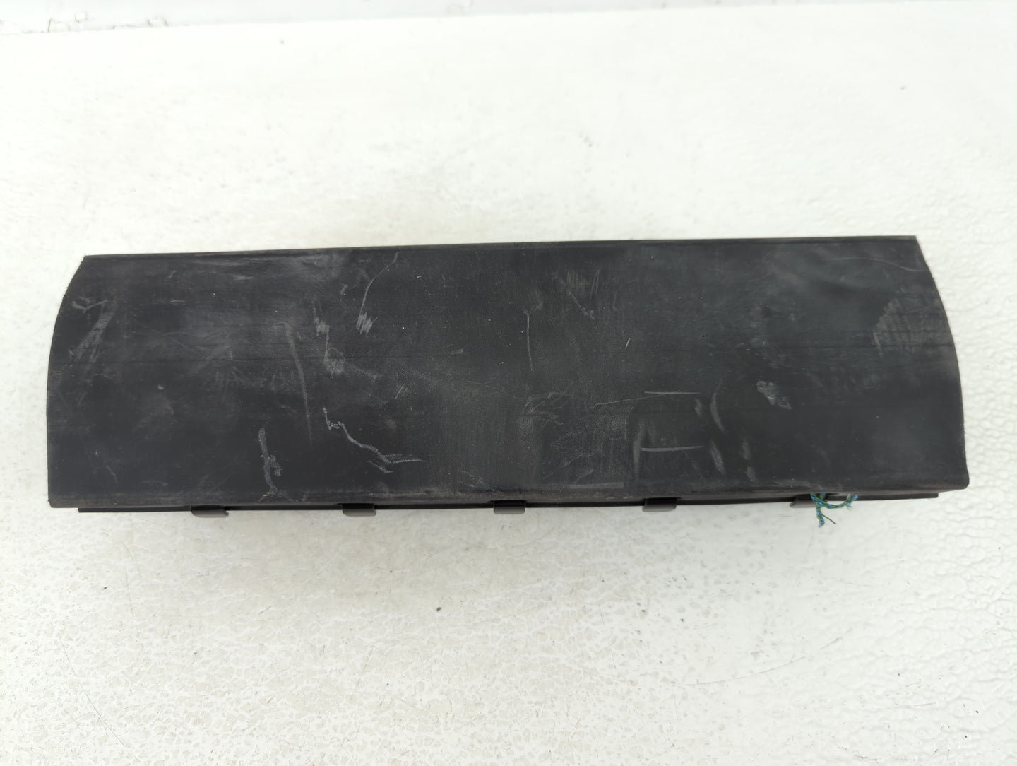 2011 Dodge Journey Air Bag Driver Left Knee OEM P/N:68082494AE P68082494AE Fits OEM Used Auto Parts - Oemusedautoparts1.com