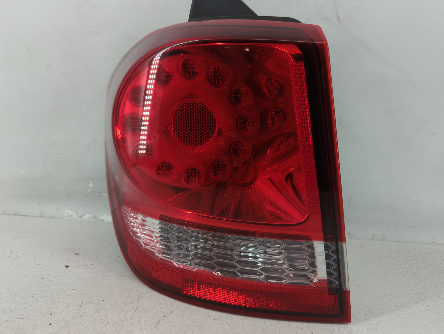 2011 Dodge Journey Tail Light Assembly Driver Left OEM P/N:67244052034 680784665AC Fits OEM Used Auto Parts - Oemusedautopar