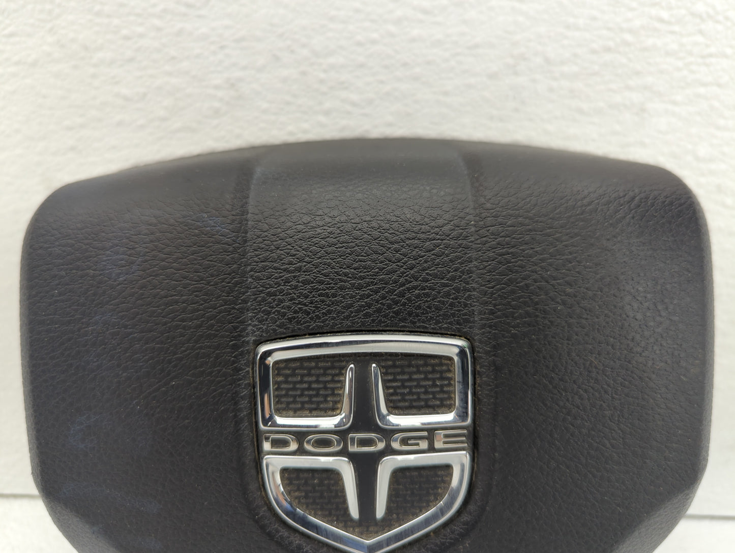 2011 Dodge Journey Air Bag Driver Left Steering Wheel Mounted Fits OEM Used Auto Parts - Oemusedautoparts1.com