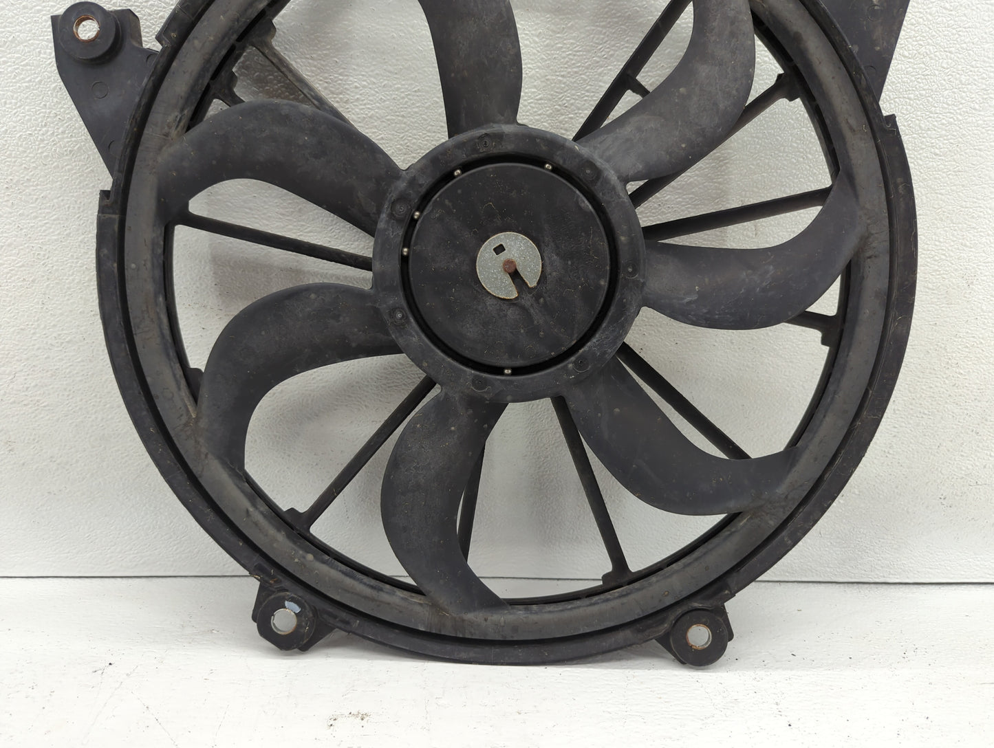 2009-2020 Dodge Journey Left Radiator Fan Motor Assembly - Oemusedautoparts1.com