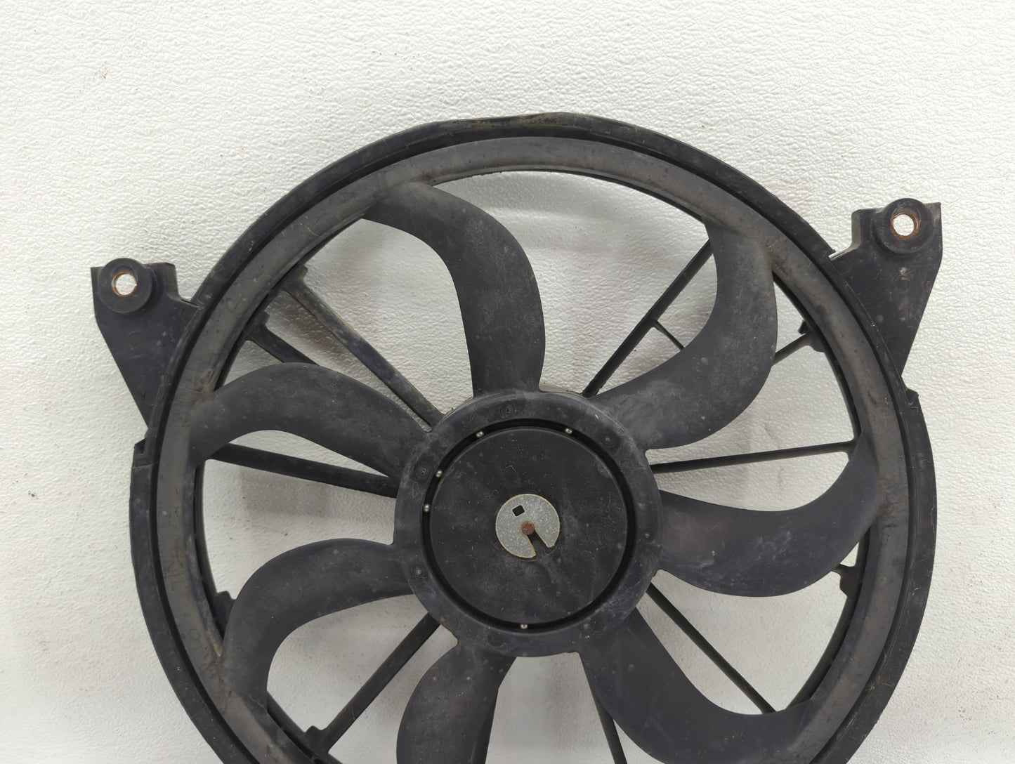 2009-2020 Dodge Journey Left Radiator Fan Motor Assembly - Oemusedautoparts1.com