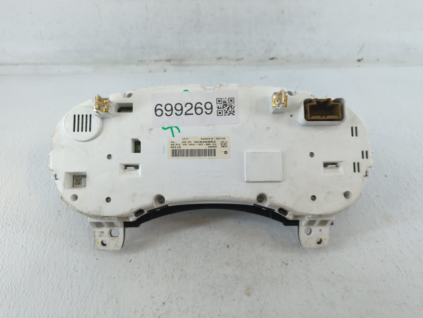 2011 Dodge Journey Instrument Cluster Speedometer Gauges P/N:00303314-000148 56046269AJ Fits OEM Used Auto Parts - Oemusedau